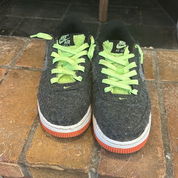 Nike Youth Air Force 1 - Picture 2 of 5